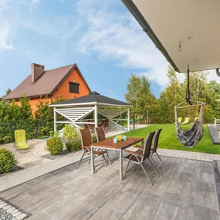 2 Bedroom Beautiful In *